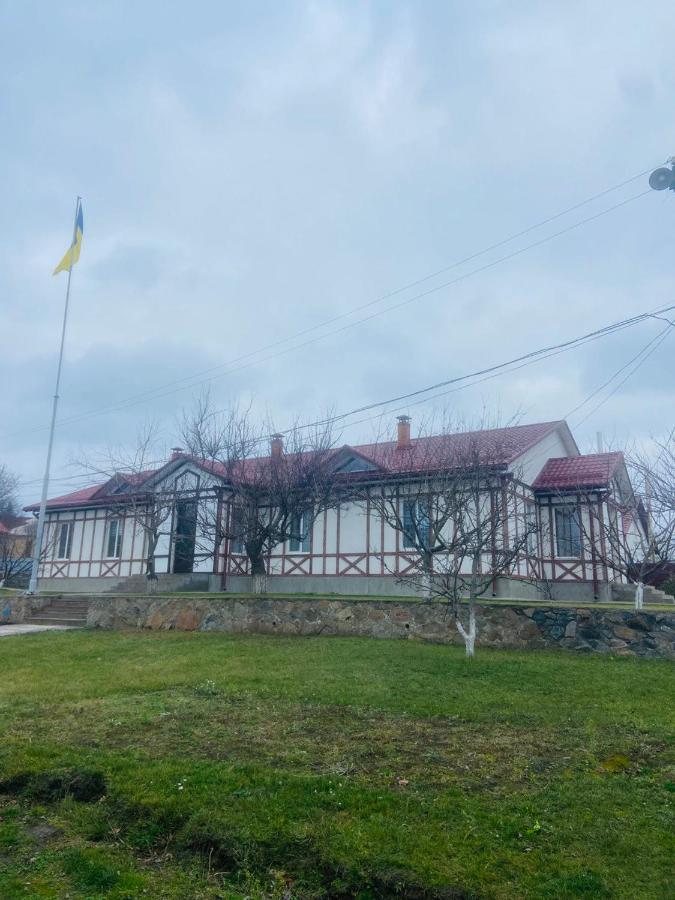 Срібна хвиля - Chambres d'hôtes Rzhyshchiv