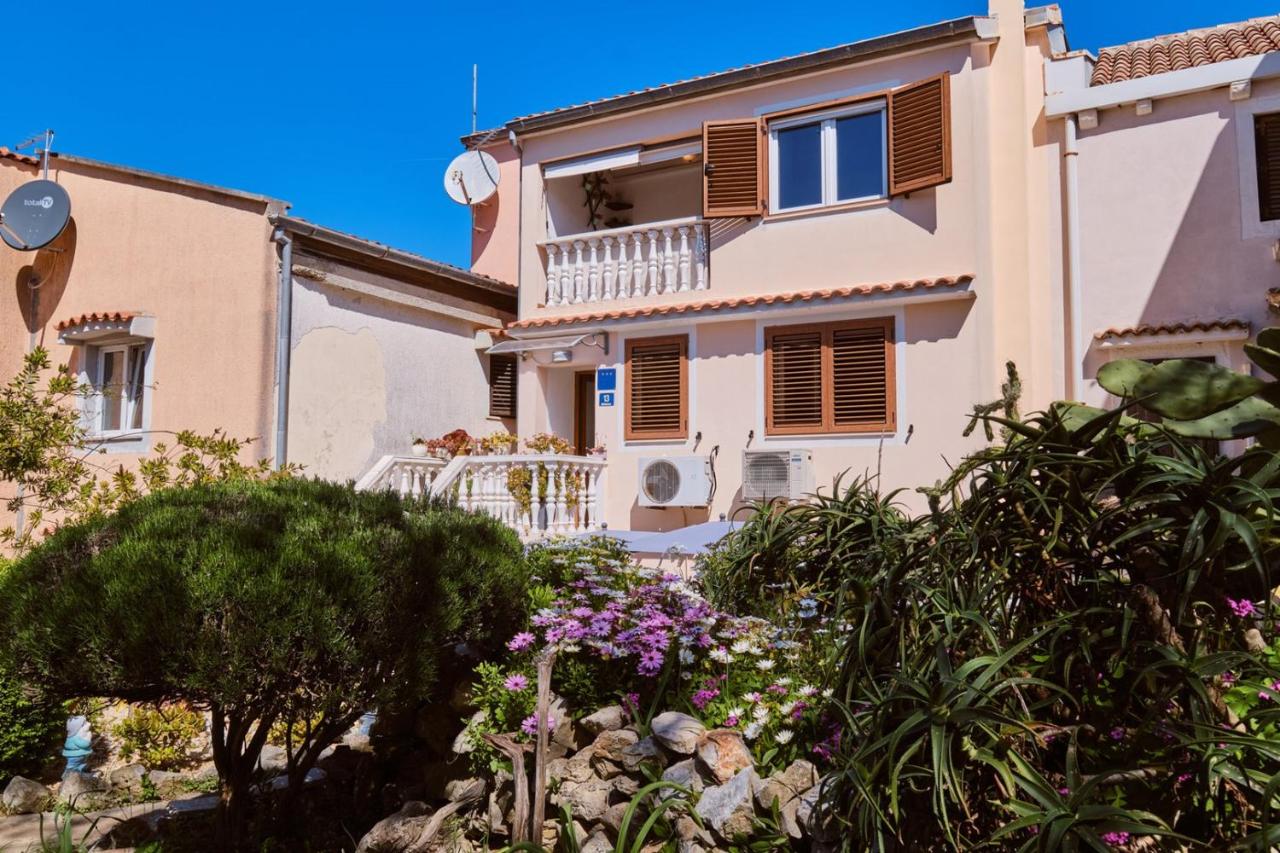 Apartment Jasmina - B&B Lussinpiccolo