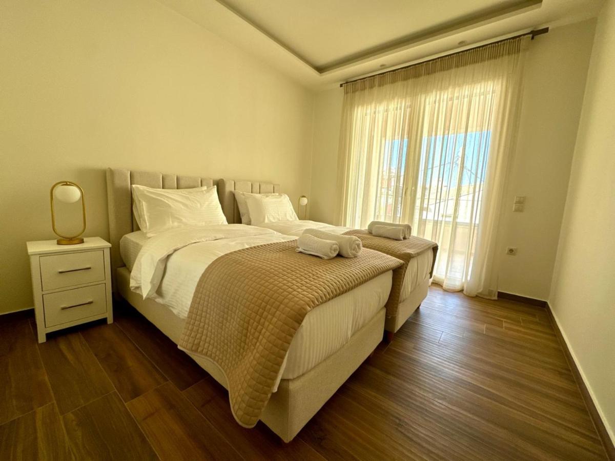 Théa Luxury Apartments Corfu Town - Bed and Breakfast Karyófyto