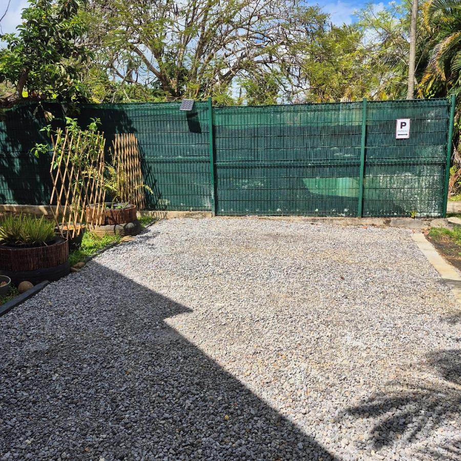 Hébergement tout confort dans domaine tropical à Plaisance Baie-Mahault - Ferienwohnung Baie-Mahault