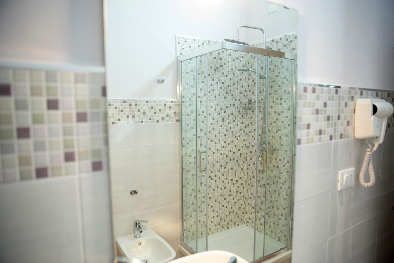 Quadruple Room with Private Bathroom