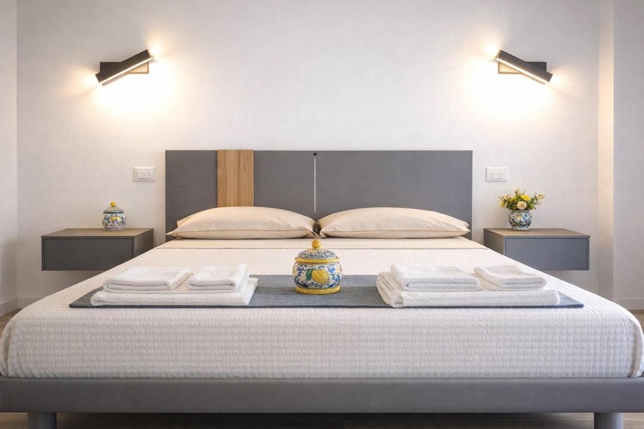 A Due Passi Dalla Scalinata Rooms - B&B Caltagirone