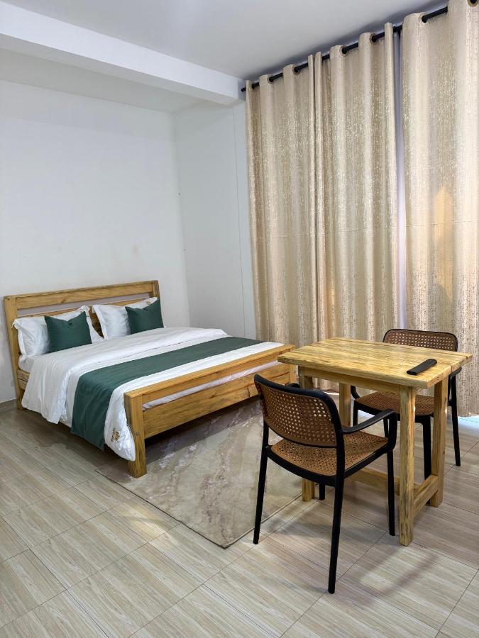 Velora Sunset Valley Homes - Ferienwohnung Kampala