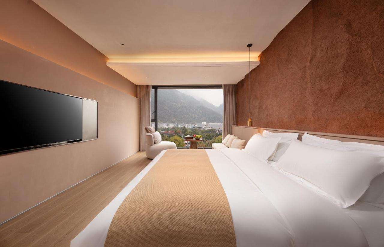 Suite - Vue sur Montagne