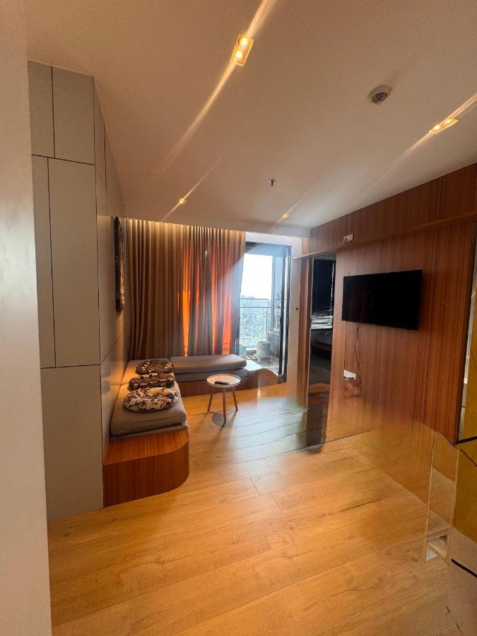 Căn Hộ KINGDOM101 - Ferienwohnung Ho-Chi-Minh-Stadt