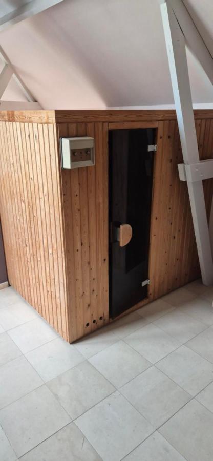 Prachtig herenhuis uit 1925 - Chambres d’hôtes Nijlen