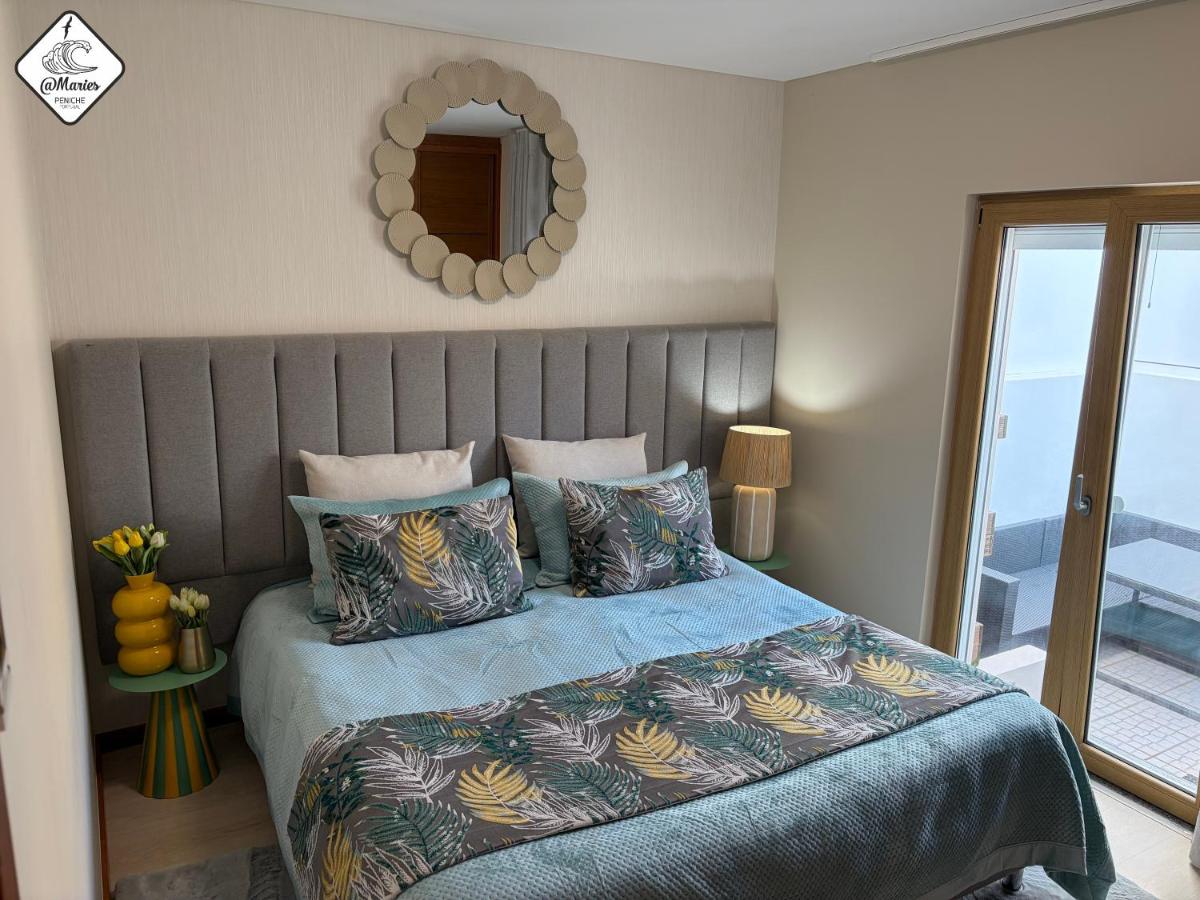 At Maries Beach House Peniche 1 - B&B Peniche