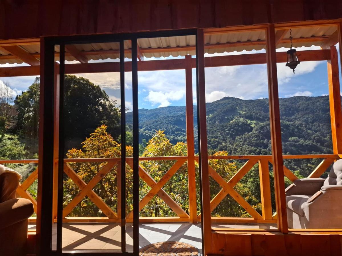 Cabaña Montaña Serena - B&B Copey