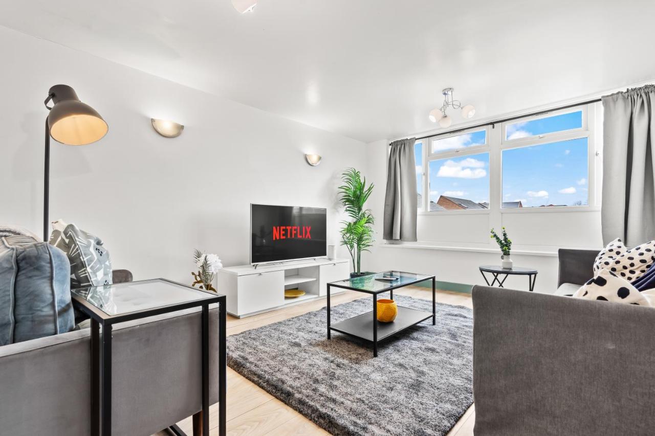 Cozy work-ready home near City Centre with Netflix and Parking - B&B Birmingham