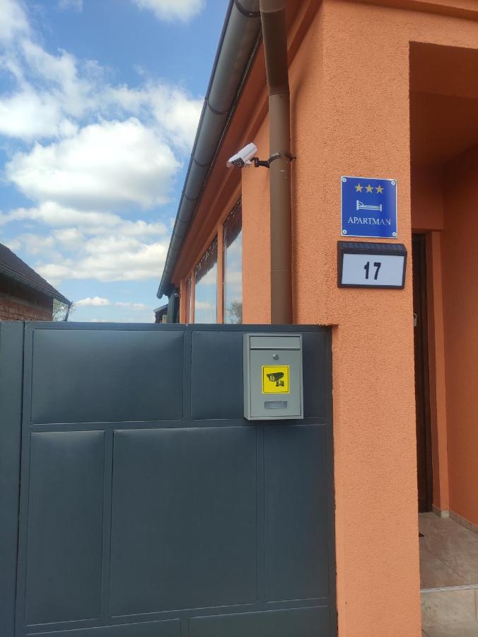 Apartman LIPA-Lipovac Bajakovo! Parking,Wi-Fi - Bed and Breakfast Lipovac