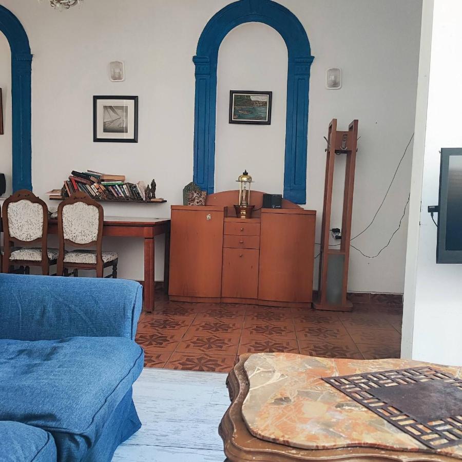 Historical House in Alsancak - Chambres d'hôtes Çankaya