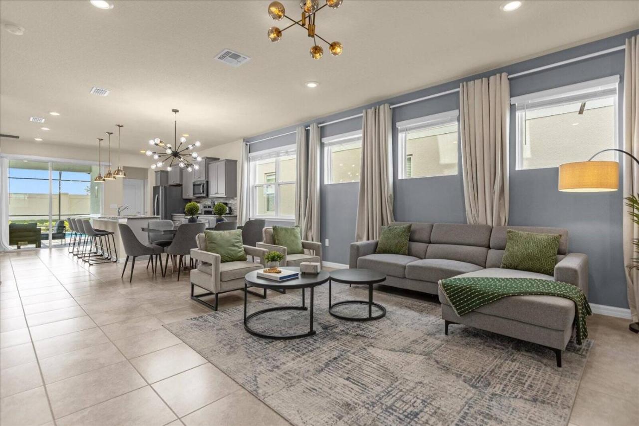 5 Bedrooms 55 Bathrooms Windsor Island3317 Lw - B&B Davenport