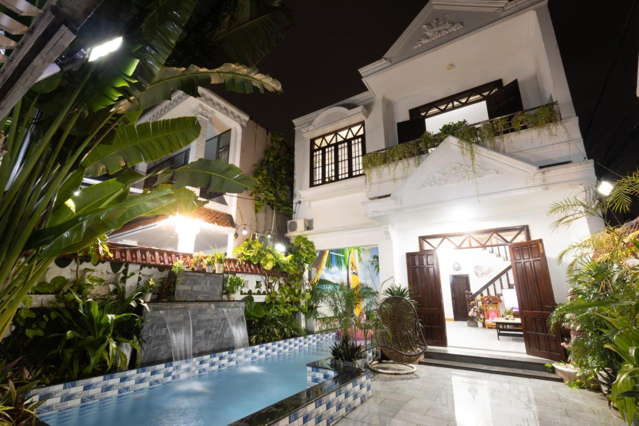Villa Hoàng Dũng Bãi Sau - B&B Vũng Tàu