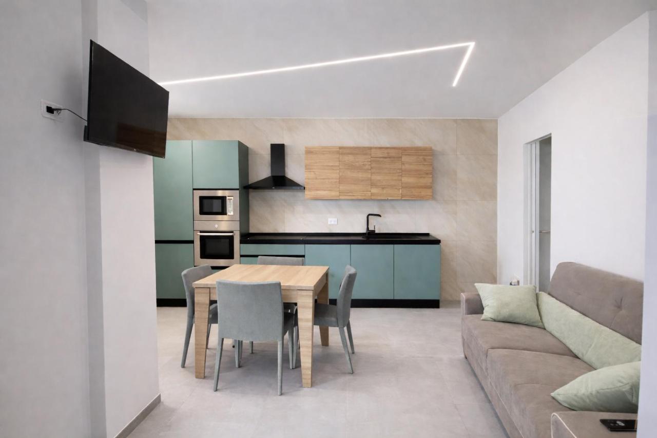 Davs Home Appartamento per 4 a Lentini con WiFi Self Check in - B&B Lentini