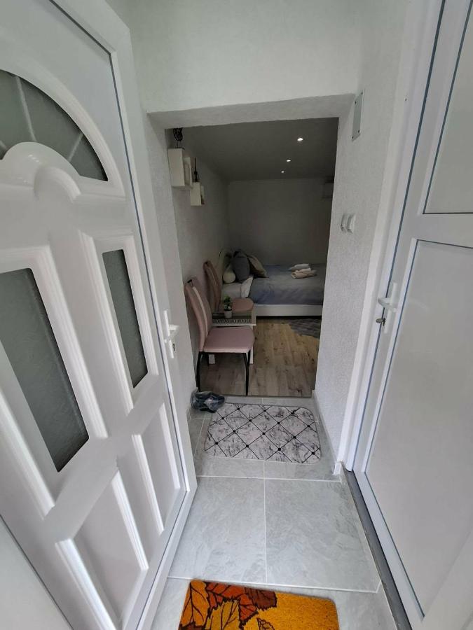 Zeleni horizonti - Green Horizons Apartmani - Ferienwohnung Grad