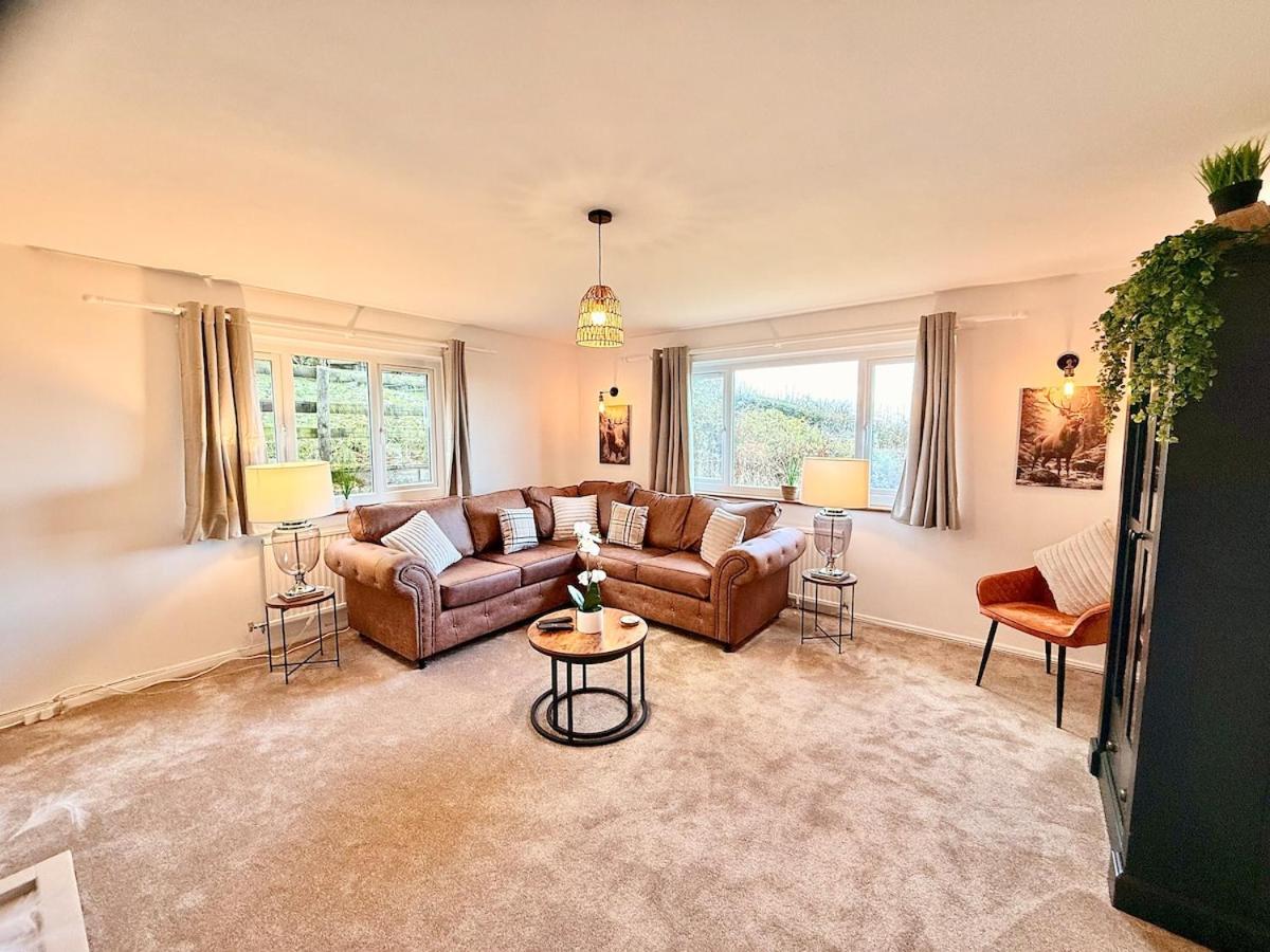 Rural bungalow with incredible 360 degree views! - B&B Monmouth