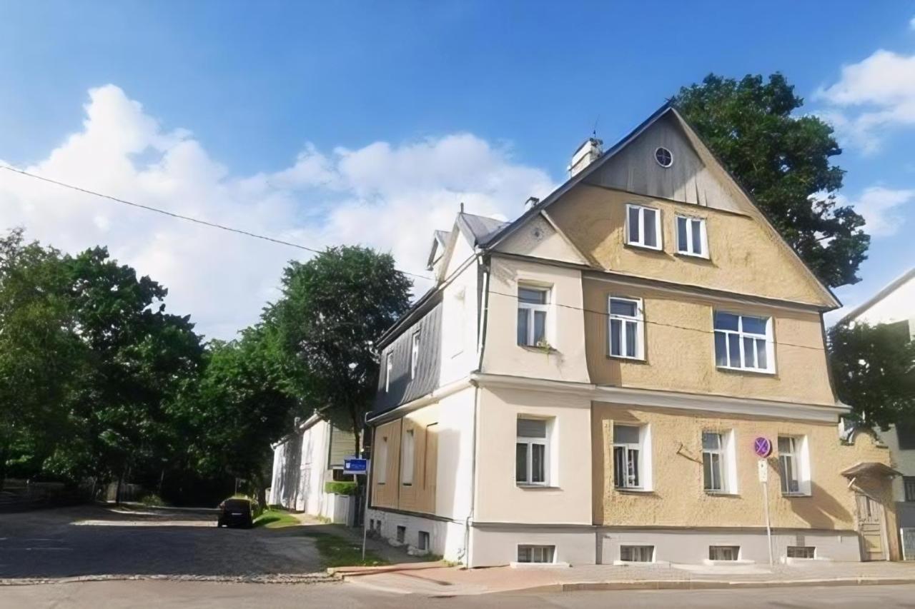 Cozy & Private Retreat with Sauna - B&B Tartu