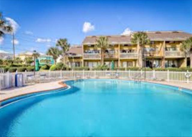 Seascape 1BR Villa Sleeps 4 Close to Beach - Ferienwohnung Destin