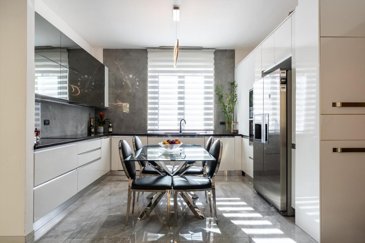 Dreaming Florence Apartment 10 min Tram T2 to Center&Airport - Chambres d'hôtes Florence