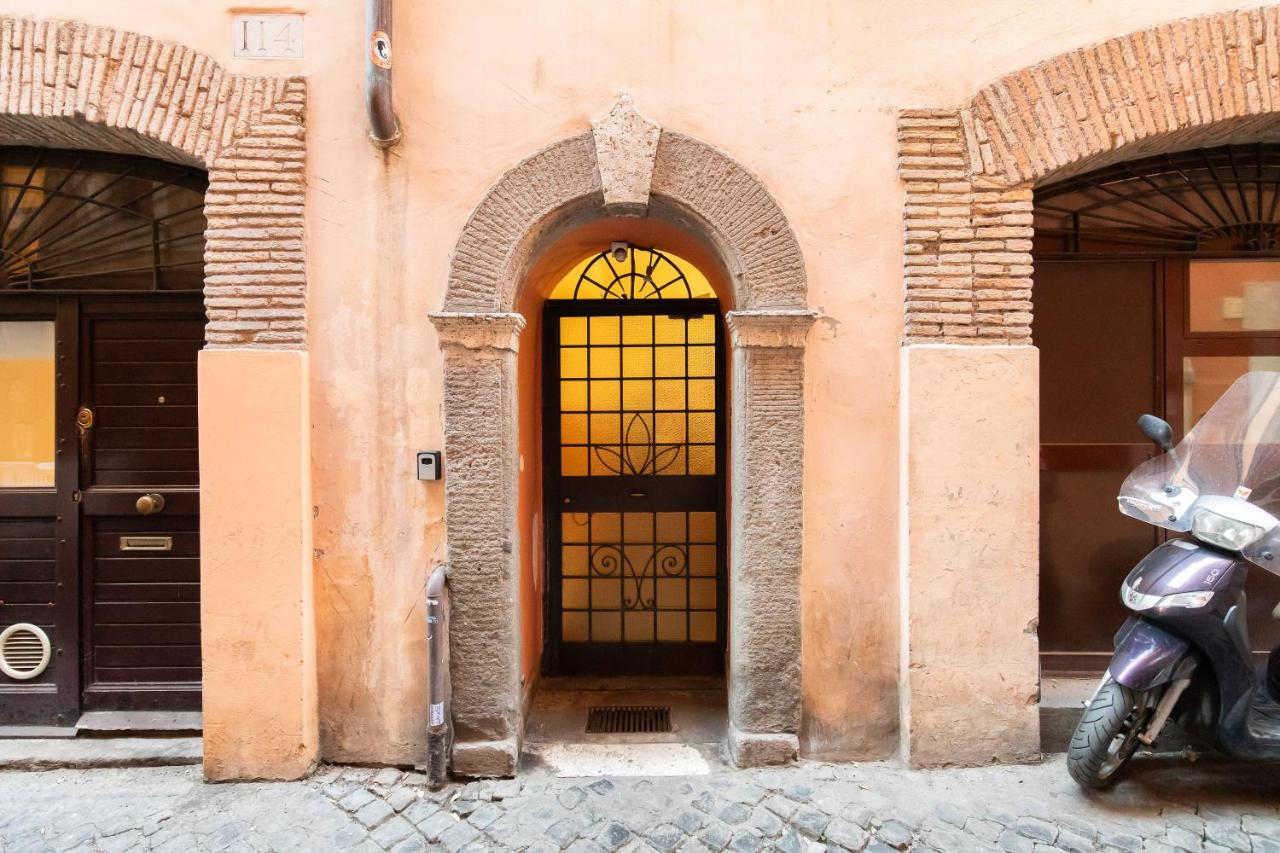 Rooftop penthouse Campo de Fiori cozy Terrace - Ferienwohnung Rom