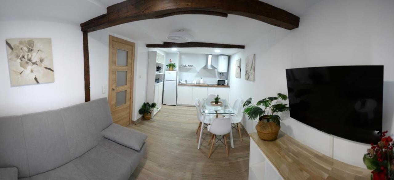 Apartamentos California - Bed and Breakfast Béjar