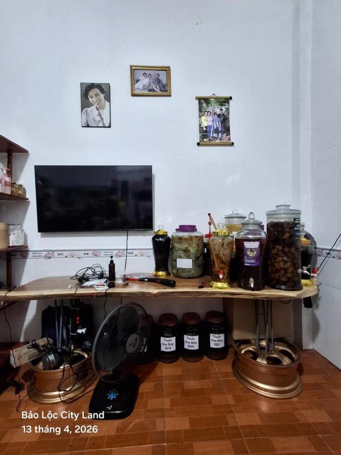 Lương Y Trần Thúy Liên