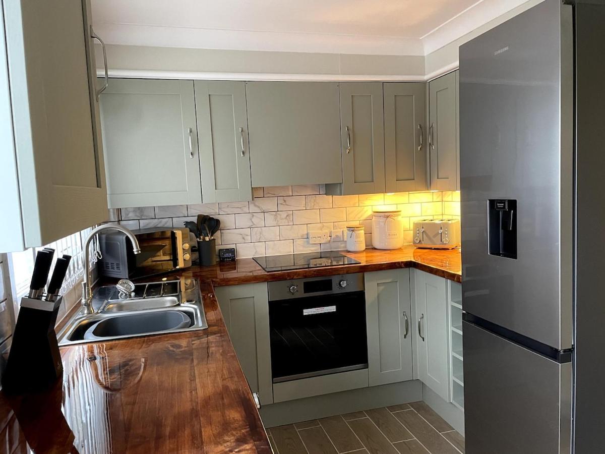 Two Bedroomed Seaside House - B&B Clacton-on-Sea
