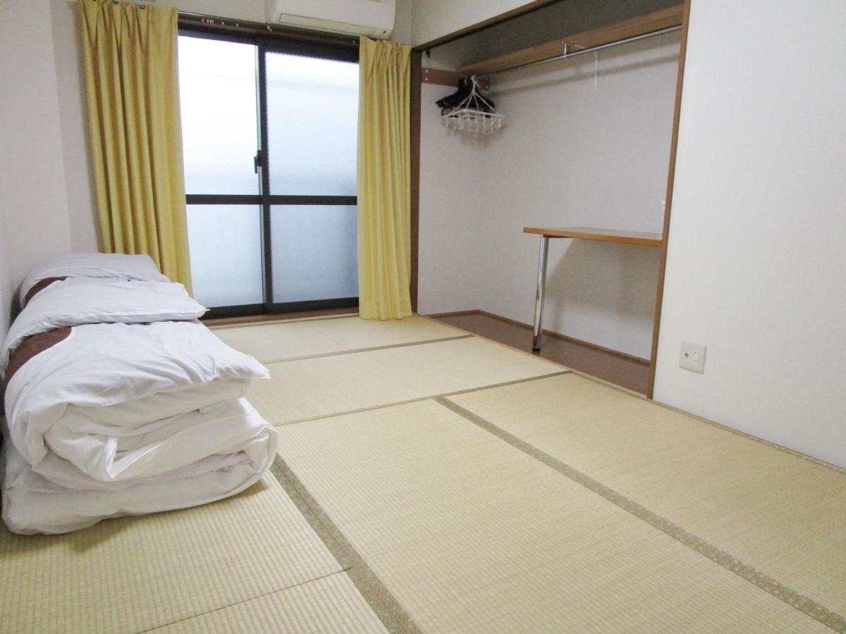 Standaard Kamer in Japanse Stijl met Gedeelde Badkamer