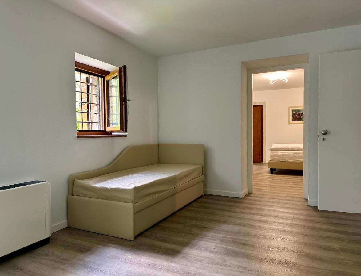 Camera Deluxe Matrimoniale/Doppia con Letti Singoli con Vista Giardino