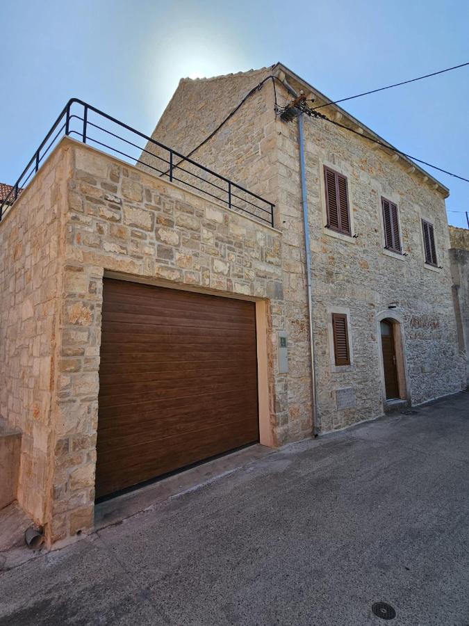 Stone house Anic - B&B Vela Luka
