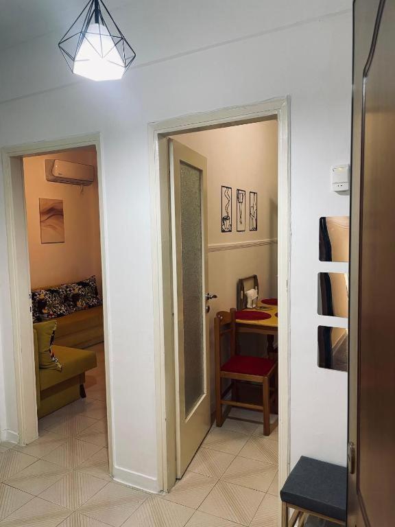 Odette's Summer House - Chambres d'hôtes Néa Kallikráteia