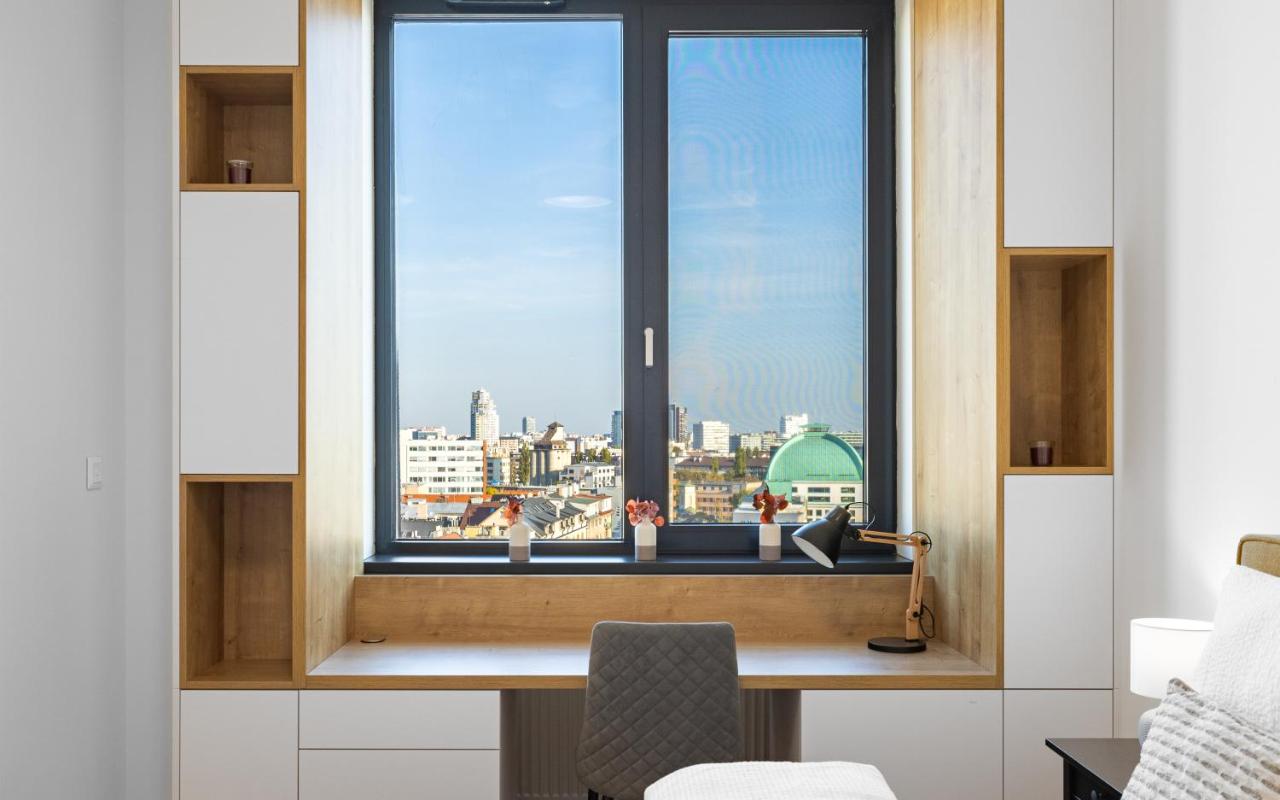 Modern City View Apt, FREE Parking - B&B Bratislava