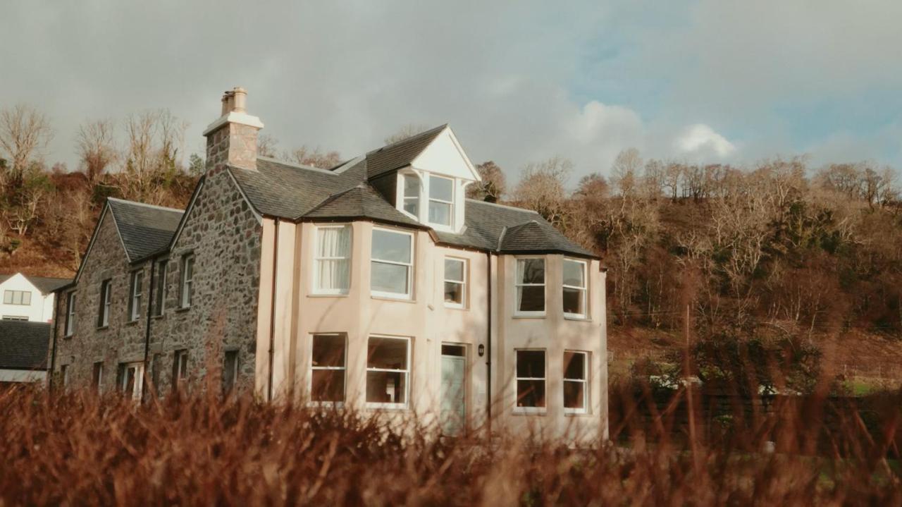 Cuilcheanna House - near Glencoe - room only or breakfast available - B&B Onich