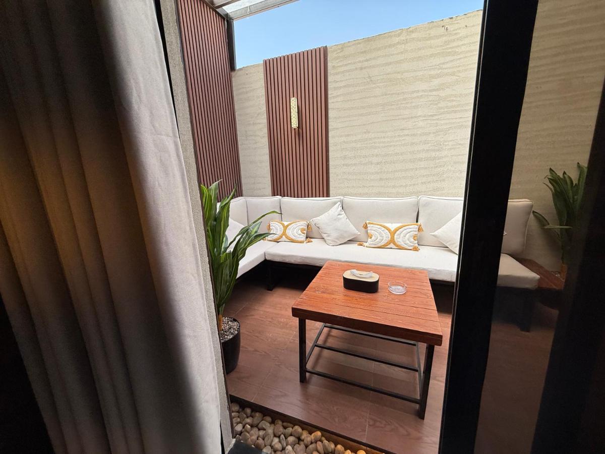 شقة الملقا جاكوزي وتراس Al Malqa Luxury Jacuzzi Terrace - Chambres d'hôtes Riyad