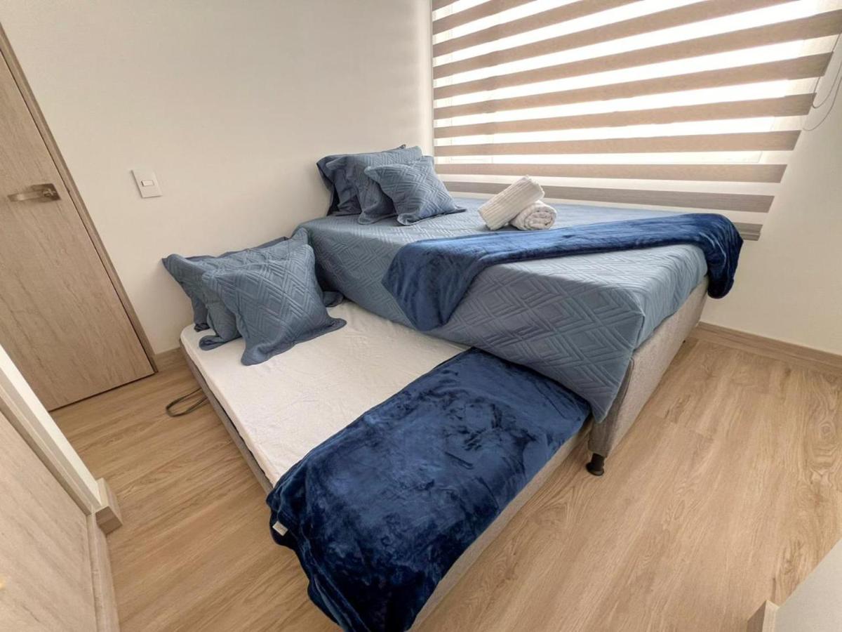 Apartamento nuevo zona cable y estadio con parqueadero - B&B Manizales