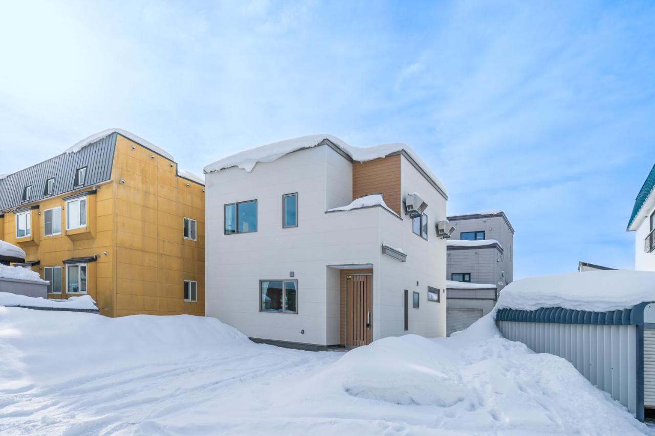 Bear Cub Hotel - B&B Asahikawa