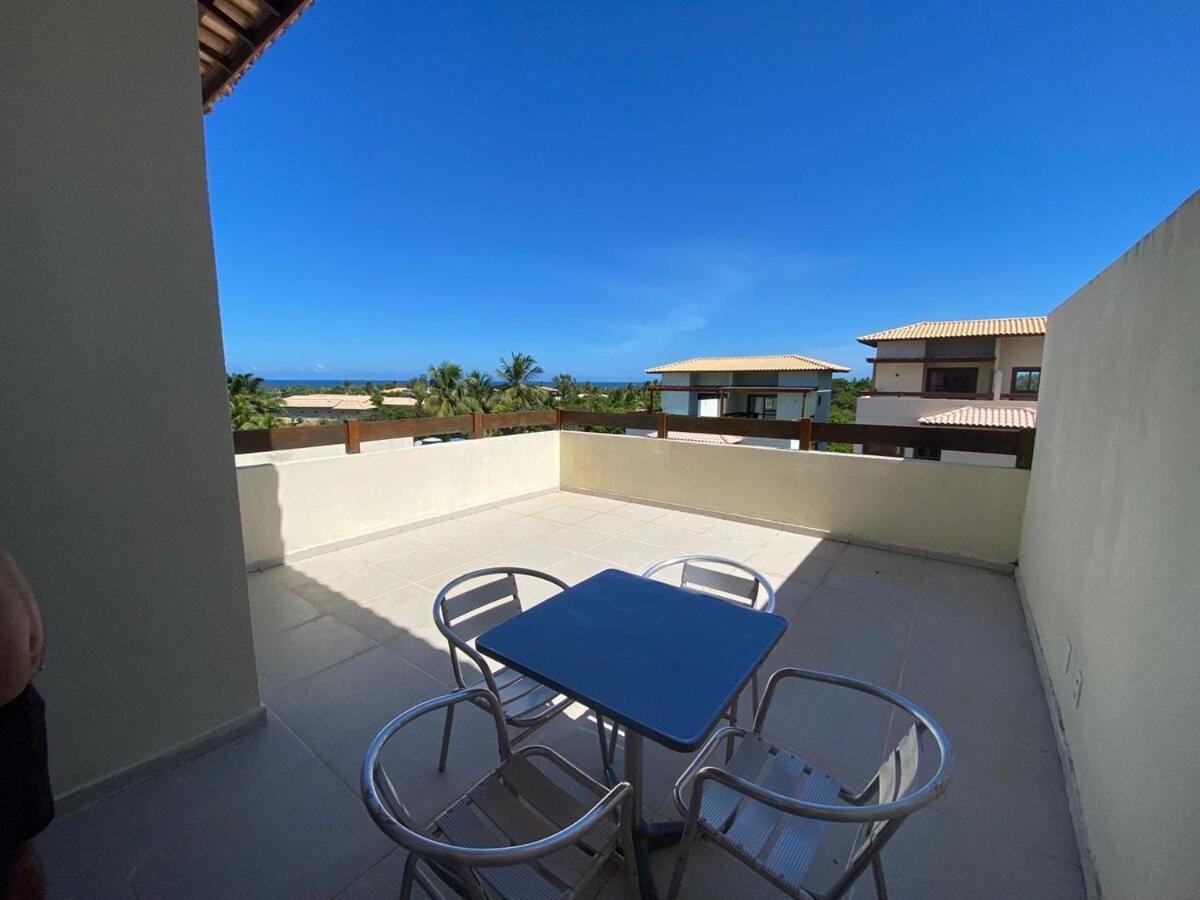 Triplex confortável, com terraço e linda vista mar - Bed and Breakfast Mata de São João