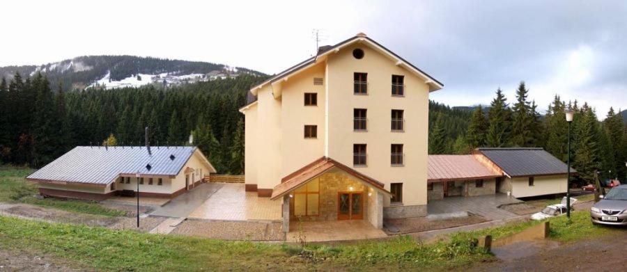 Apartmánový areál Poustevník - B&B