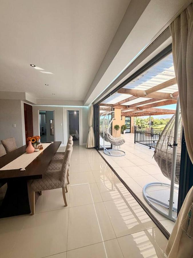 Relax in Rondebosch / golf course views / 3bd 3bth - B&B Città del Capo