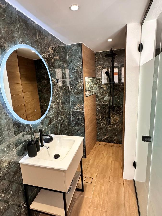 Alley Suites Syros - Ferienwohnung Ermoupoli