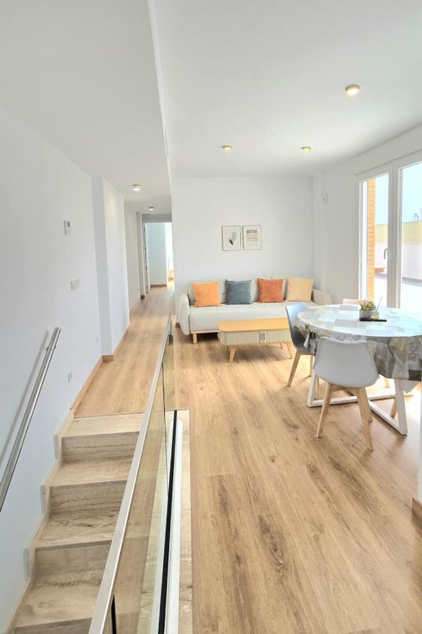 García Sanguesa Sunny Flat - Mediterranea Sunny Keys - Bed and Breakfast Benicàssim