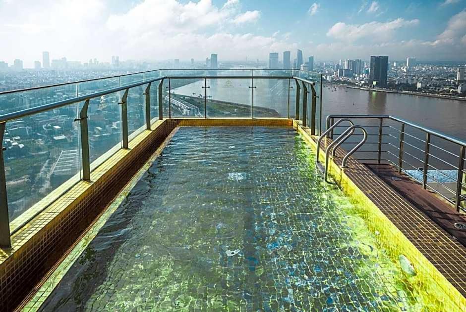 Wyndham Danang Golden Bay Residence - B&B Da Nang