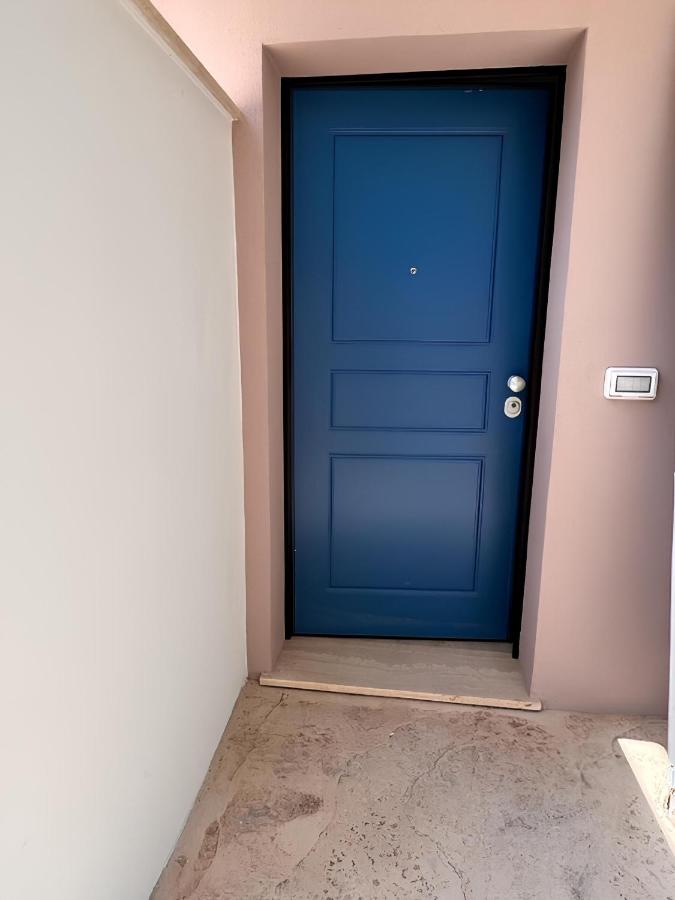 Immobiliare La Rosetana - Battello sul Mare - B&B Roseto degli Abruzzi