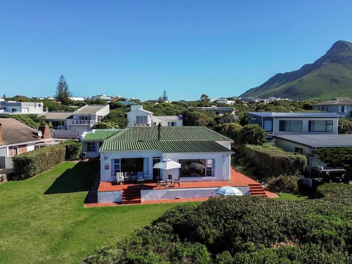 Steps to the Sea - B&B Hermanus