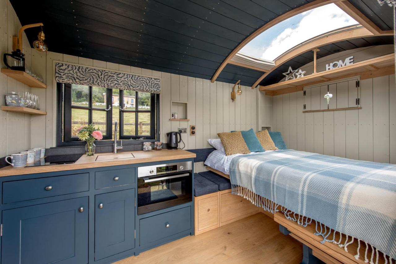 Blackdown Luxury Shepherds Huts - B&B Culmstock