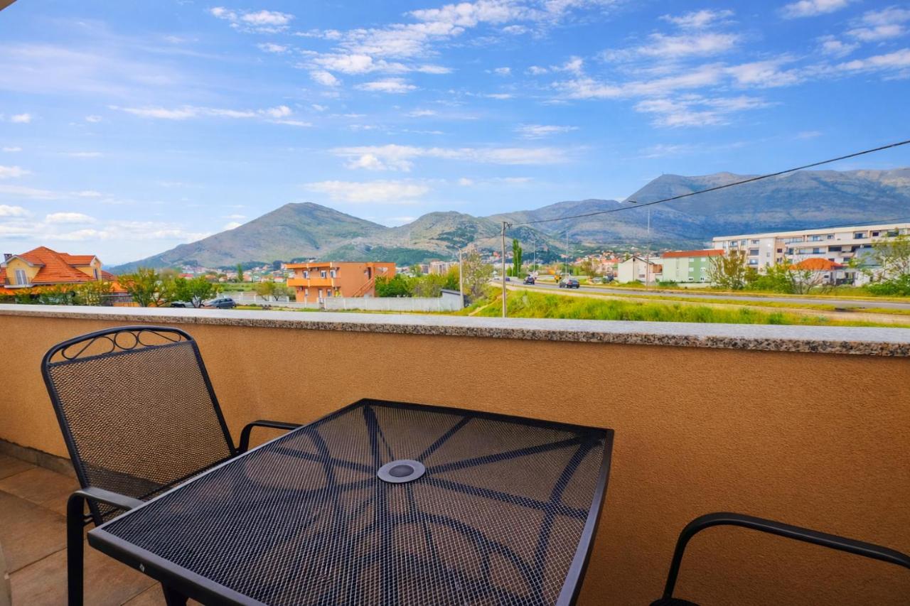 Apartment mit 1 Schlafzimmer, Balkon und Stadtblick