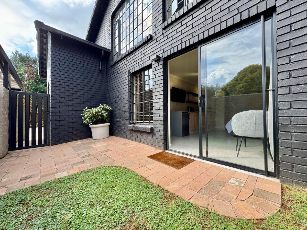Modern Boutique Studios - Ferienwohnung Pretoria