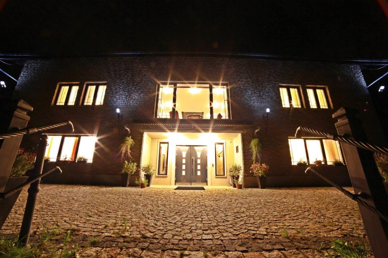 Monte Luna Retreat - Chambres d'hôtes Czarnów