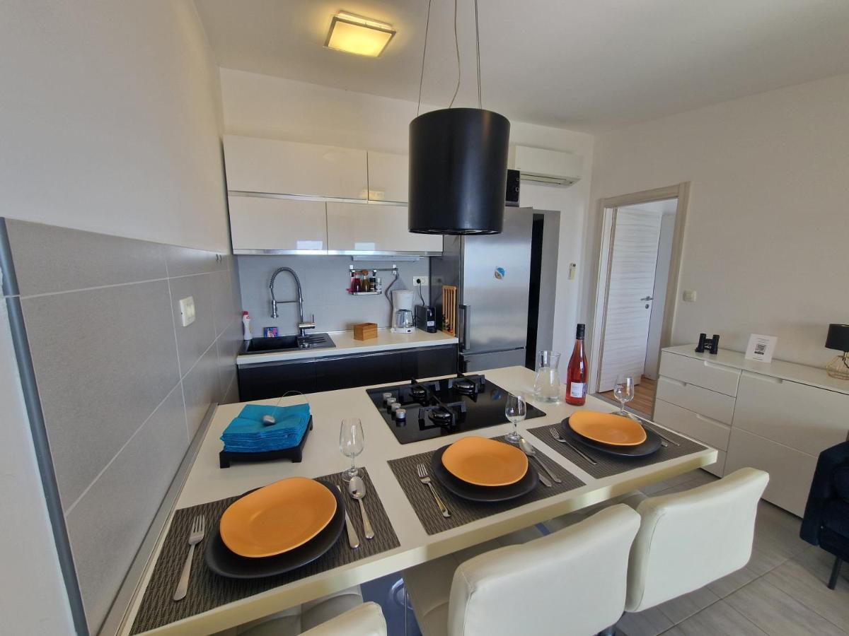 Comfortable family apt Iris 20m from beach in Mandre - Chambres d’hôtes Mandre