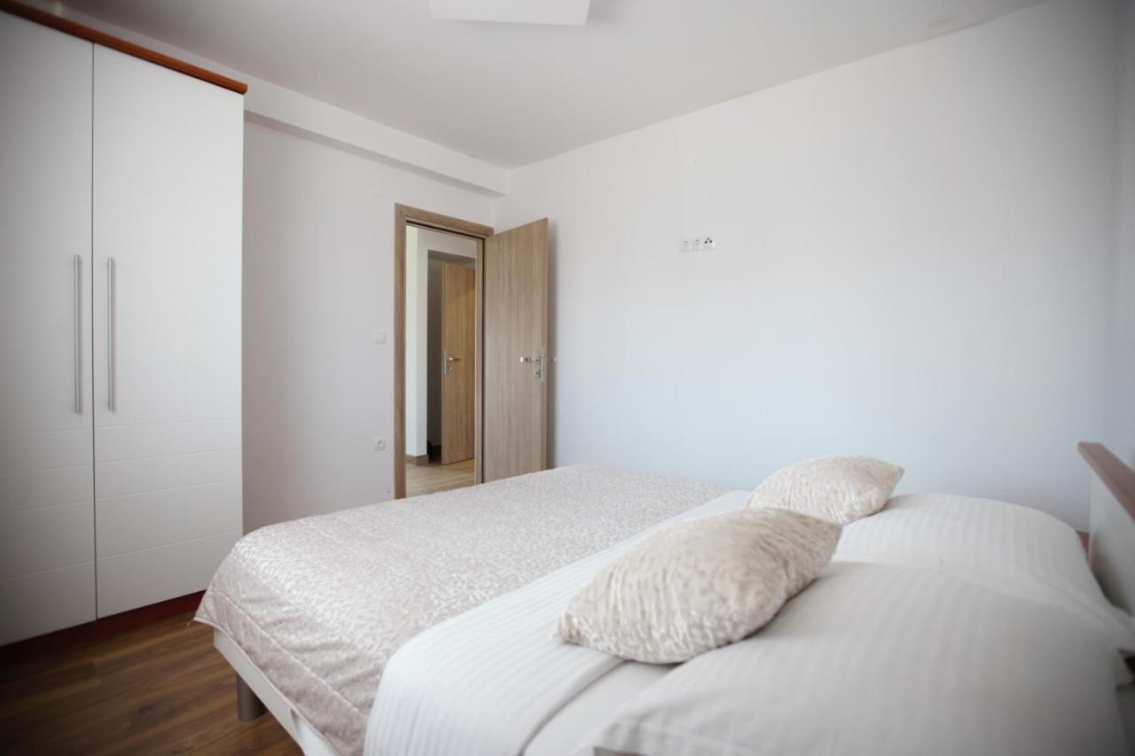 Two-Bedroom Apartment with Balcony and Sea View